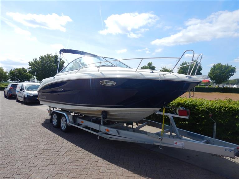 HISWA Aankoopkeuring Sea Ray 235 Weekender